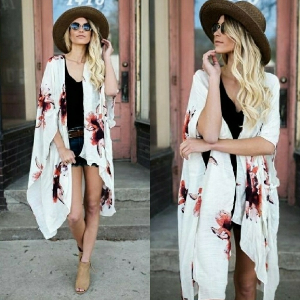 SOLD OUT!! MIGHT RESTOCK!! Ivory Floral Kimono